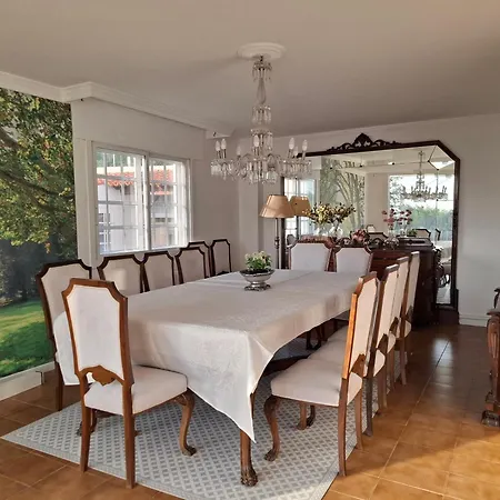 Casa Con Vistas Al Mar Con Terreno En Pontevedra Дом отдыха