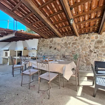 Дом отдыха Casa Con Vistas Al Mar Con Terreno En Pontevedra *