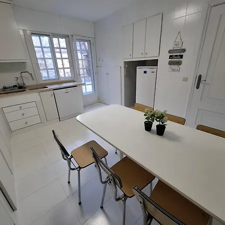 Дом отдыха Casa Con Vistas Al Mar Con Terreno En Pontevedra *