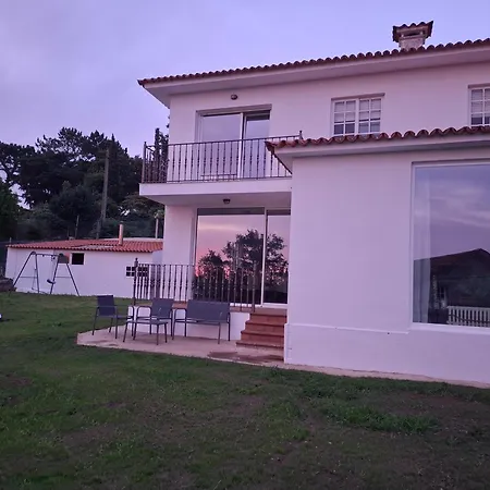 Casa Con Vistas Al Mar Con Terreno En Pontevedra * Понтеведра